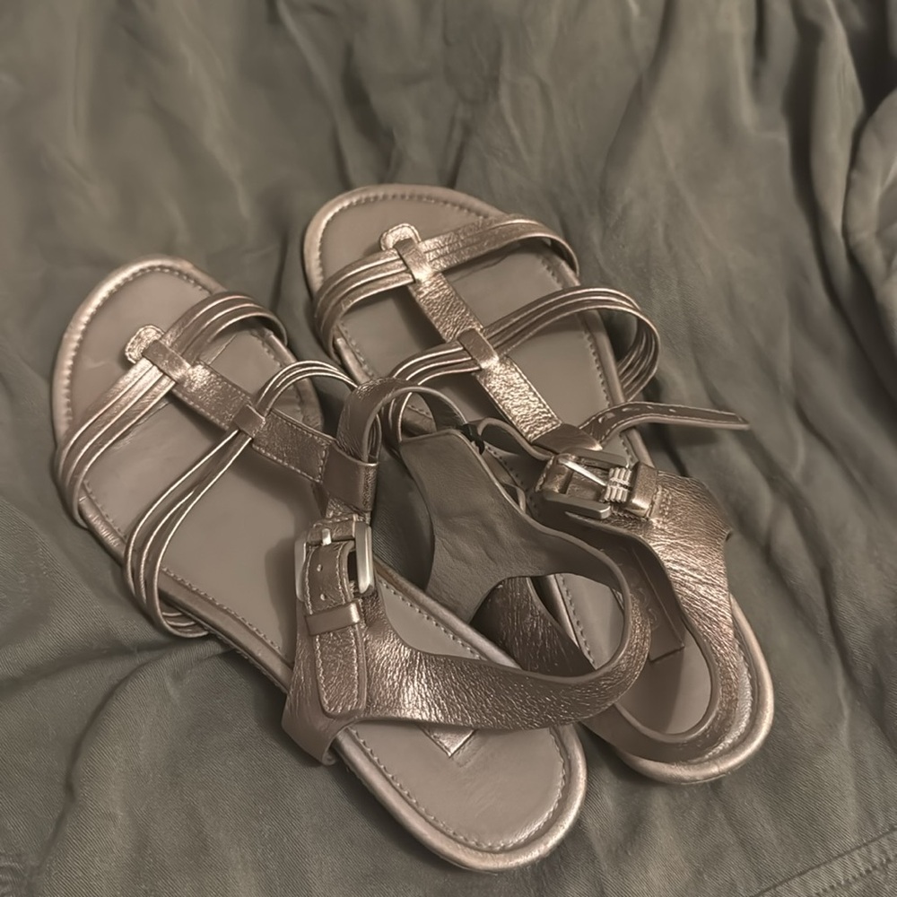 ECCO Sandals Women 37 Soft Leather Flats Comfort Shoes Metallic